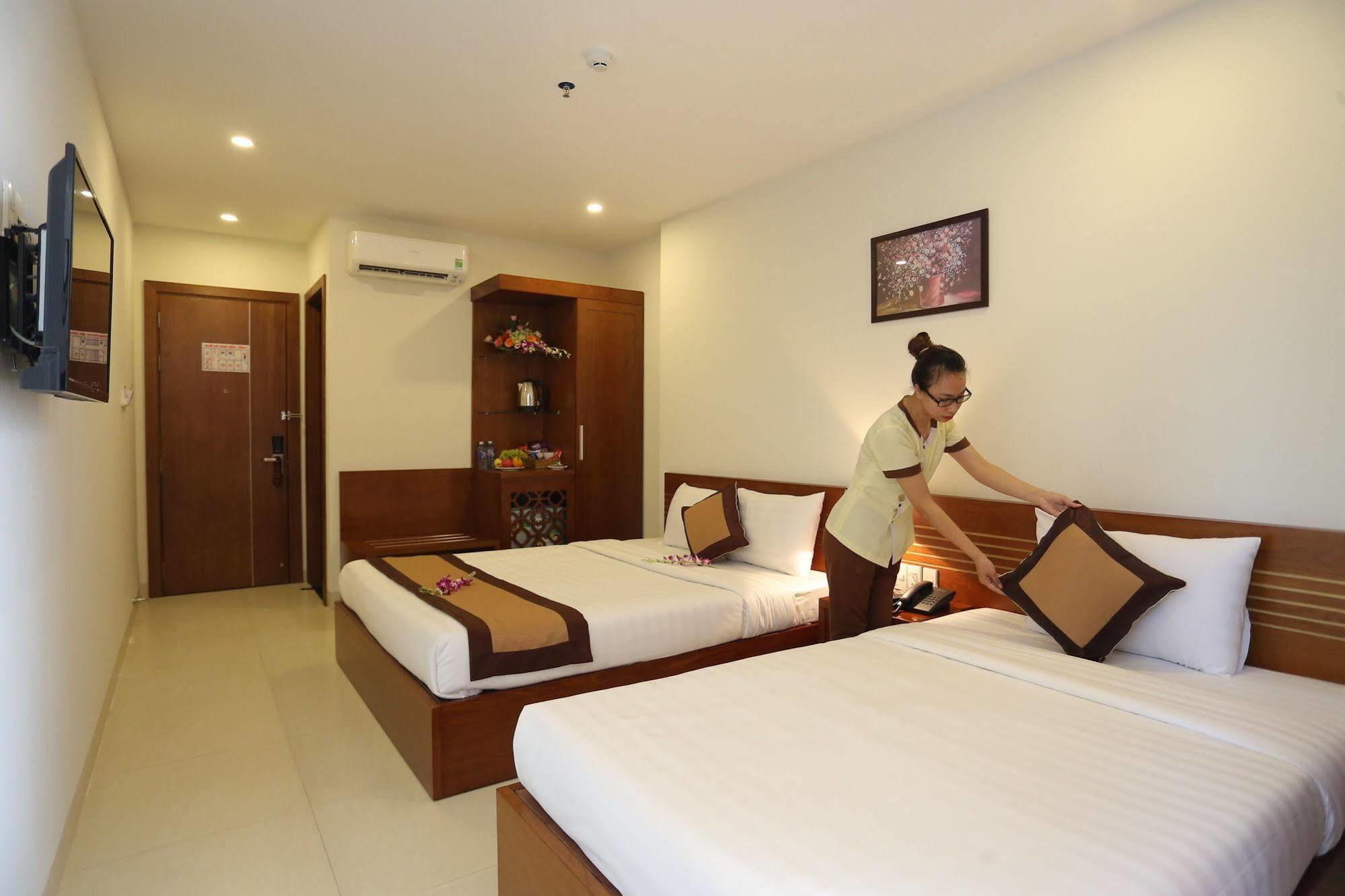 Golden Light Da Nang Hotel ภายนอก รูปภาพ