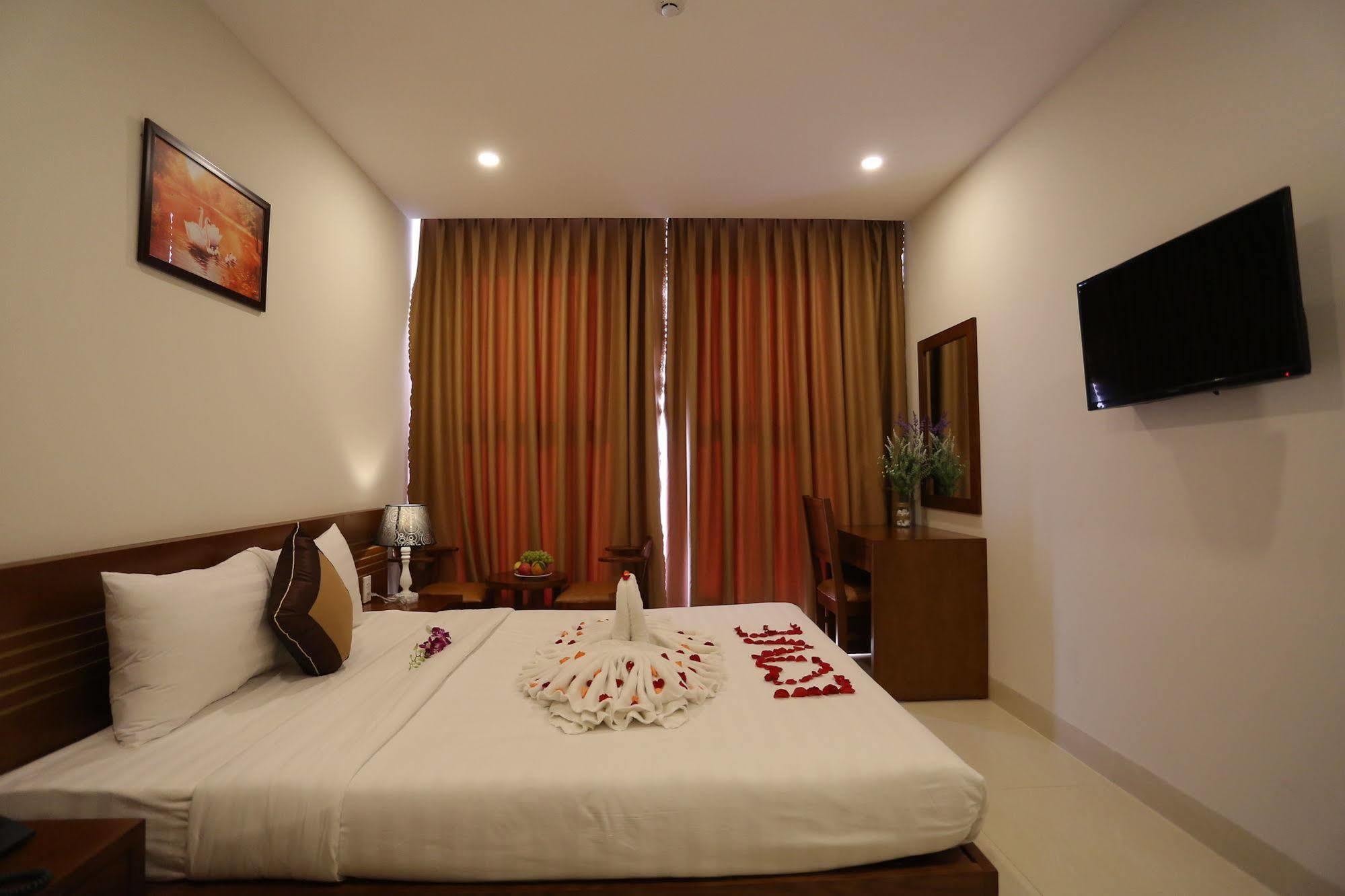 Golden Light Da Nang Hotel ภายนอก รูปภาพ